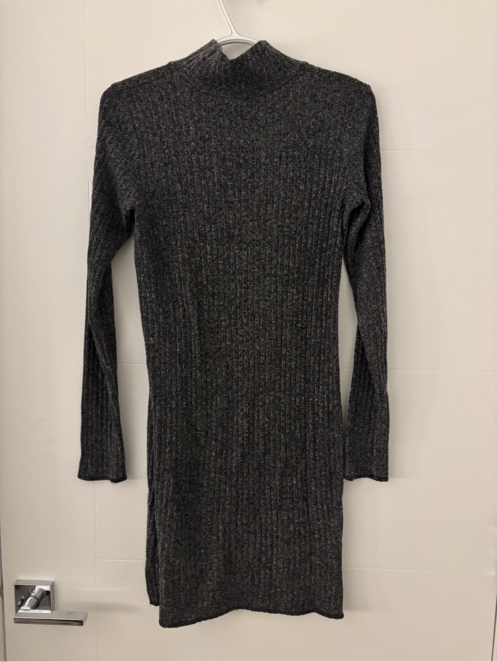 Aritzia Wilfred Ribbed Long Sleeve Mock Neck Dress